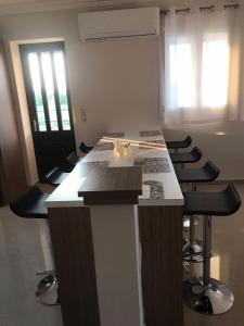 Tasos Cozy Apartment 1st Floor