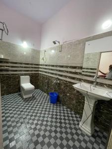 Veeru Homestay