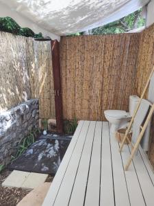 Tentes de luxe Glamping at Seraphin's : photos des chambres