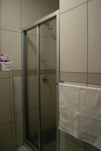 Shomer Merensky Apartment