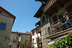 Tiny Locarno Area Apartment