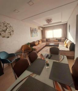 Appartement pour Familles en Résidence-Piscine et WiFi Fibre Optique