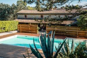 Maisons d'hotes Gites au pied des Cevennes - Domaine Les Terres Aoyama : photos des chambres
