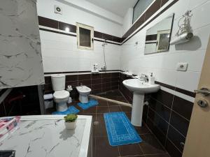 Apartament me qira ditore Astir