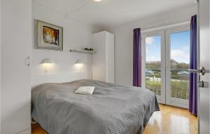 2 Bedroom Stunning Home In Højer