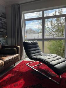 Salt Air & Serenity, Relaxing Ocean Escape