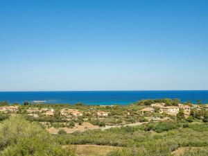 Stunning Seaside Panorama House img2