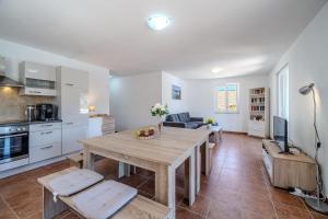 Villa Dupin Oceanfront
