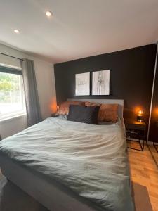 Stor og moderne leilighet med høy standard og flott utsikt, 2 soverom