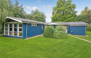 3 Bedroom Lovely Home In Store Fuglede