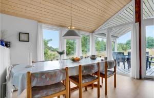 3 Bedroom Lovely Home In Fanø