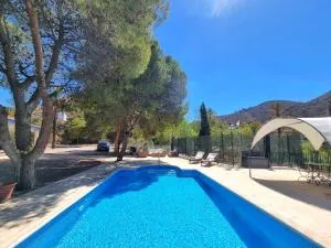 Oasis en la Montaña- By Aloha Palma - Los Arejos