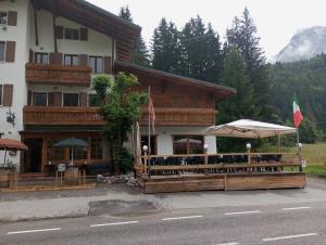 Hotel Griglieria Pizzeria Gnomo Goloso