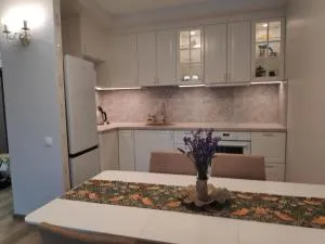 Saulės apartamentai Self check- in free parking - Ginduliai