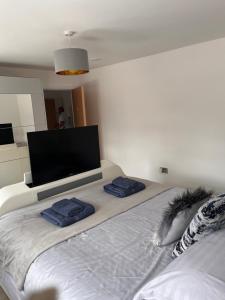 York House luxury 2 bedroom apartment