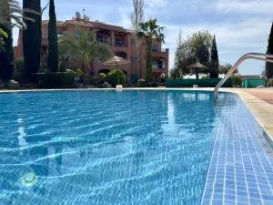 Beautiful Garden Apartment - Timi