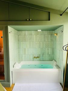 Appartements Suite bord de mer - Balneo et sauna : photos des chambres