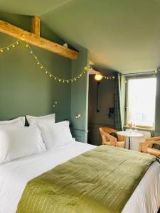 Appartements Suite bord de mer - Balneo et sauna : photos des chambres