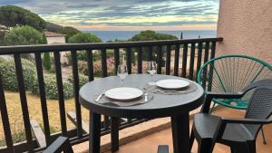 Lumineux studio vue mer