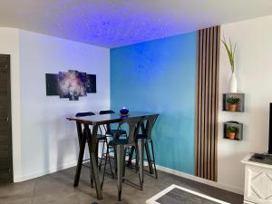 Appartements Bessan 2 Ch 5 personnes wifi parking calme : photos des chambres