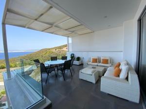 Luxury Seaside Villa,Heraklion Crete
