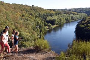 Maisons de vacances Gite Leon -In the heart of the village : photos des chambres