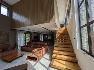 Villas Luxury Villa Moderne, salon de 90m2 : photos des chambres