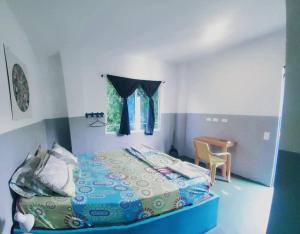 Hotelito La Aventura, AC private WC rooms near the old town, no tax