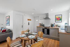 Attractive 2 storey, 2 bedroom barn in Long Melford