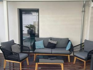 Maisons de vacances Maison neuve t4 Toute equipee piscine chauffe : photos des chambres