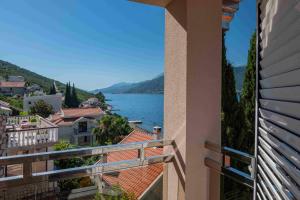 Krasici Suntime apartment