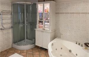 2 Bedroom Nice Home In Ystad