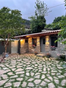 Mountain Serenity Cottage