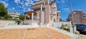 Apartman Lovor