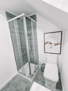 CerezinoFlats- Blue Bay Studio