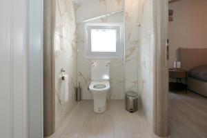 Nikiti Cozy Summer Maisonette