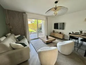 Appartement terrasse et jardin - Buchères