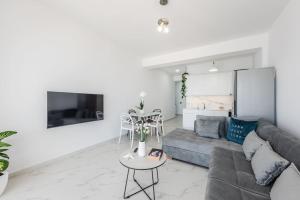 The Seafront Haven by PS