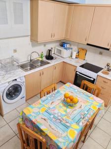 Niko & Jenny apartment