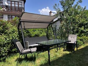 Cozy mountain apartament near the Gondola lift