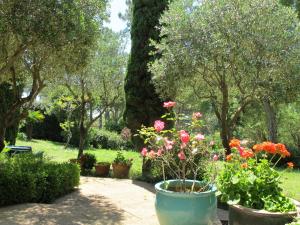 Villa dans un cadre de verdure 110 m2 proche Golf et Lac