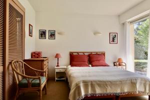 Villa dans un cadre de verdure 110 m2 proche Golf et Lac