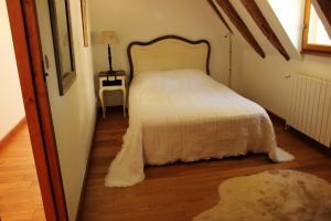 Villas Gite de La Deveze - salle de cinema privee - accueil chevaux : photos des chambres