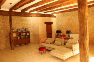 Villas Gite de La Deveze - salle de cinema privee - accueil chevaux : photos des chambres