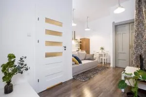 Main Station - 8 Rakowicka Street - Cracovia