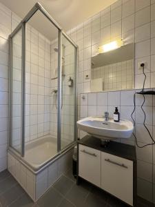 Gemütliche 2-Zimmer-Wohnung by Rabe - Innenhof, Smart-TV, Netflix