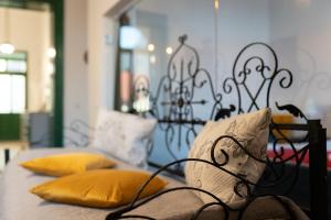 Noble 5 star House in Unirii plaza