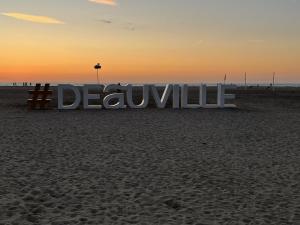Deauville vue port centre ville
