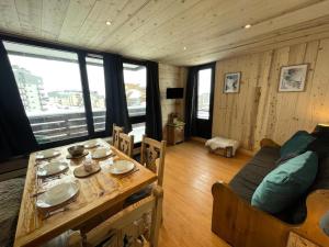 Résidence Sefcotel - Studio rénové·Pieds des pistes ·Balcon MAE-8201