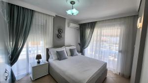 SarandaOfficial Apartment